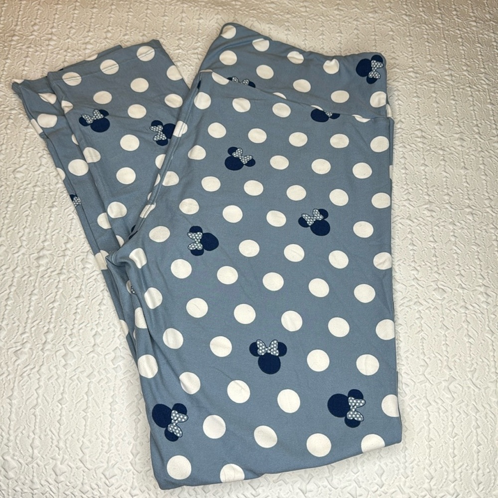 LuLaRoe Minnie mouse, leggings, size, tall and curvy.